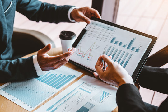 Fundraising Valuation background